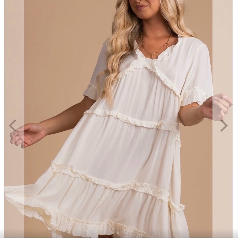 Oddy Ruffle Dress. Size L.
